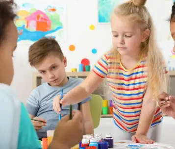 Alunos, artes e língua portuguesa