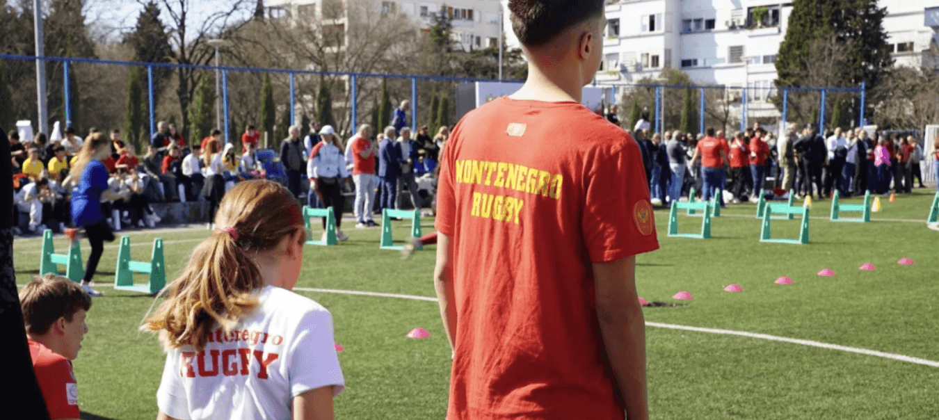 photo of children with montengro rugby shirts