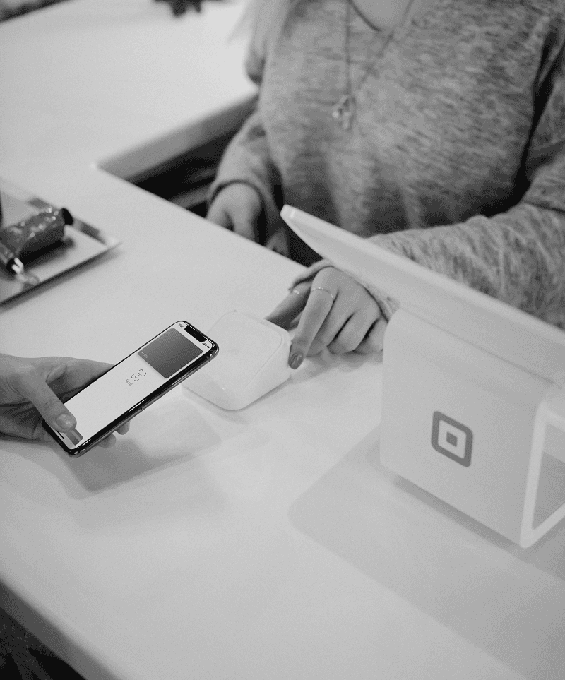 Customer shopping in a retail store, symbolising consumer protection legal services.