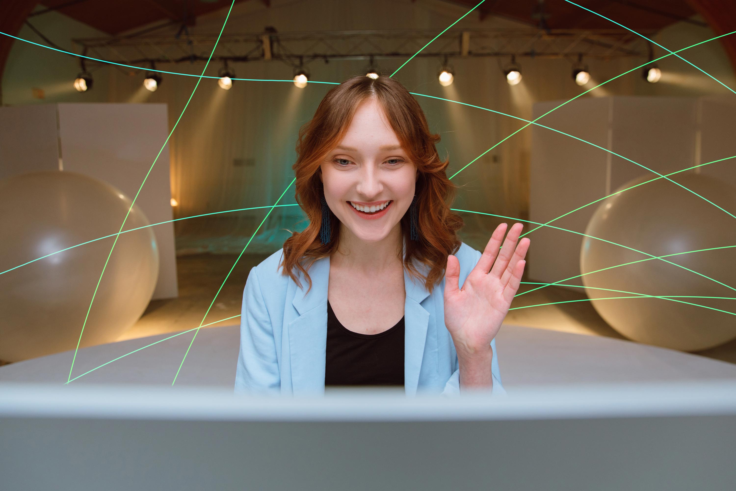 Woman presenting in a Zoom Webinar with a gradient mesh appearing behind her