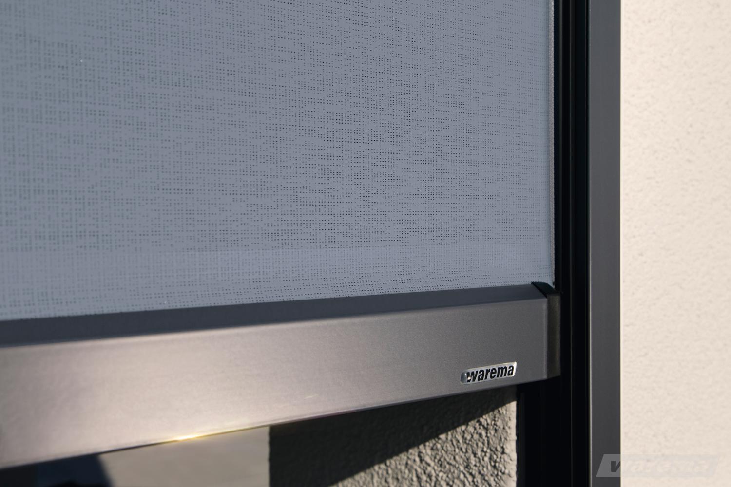 Moderne Sonnenschutz-Montage in Gütersloh, Westerwalbesloh: Maßanfertigung von Markisen und Rollladen, OWL Handwerk.