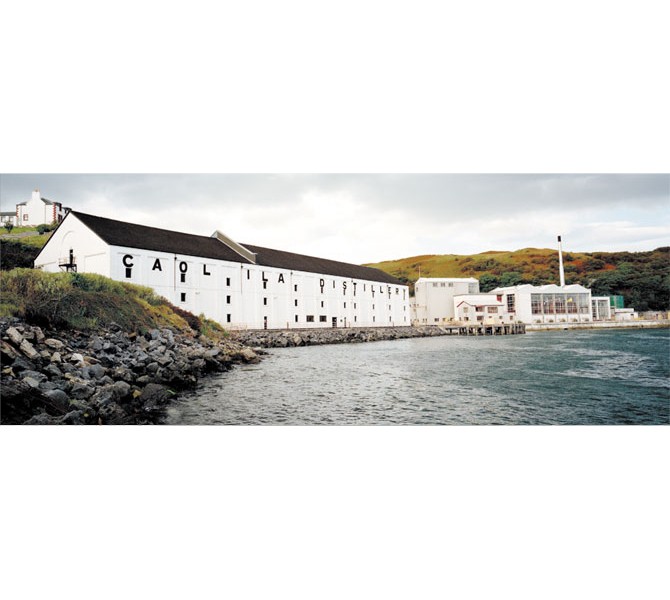 Caol_Ila-Distillery