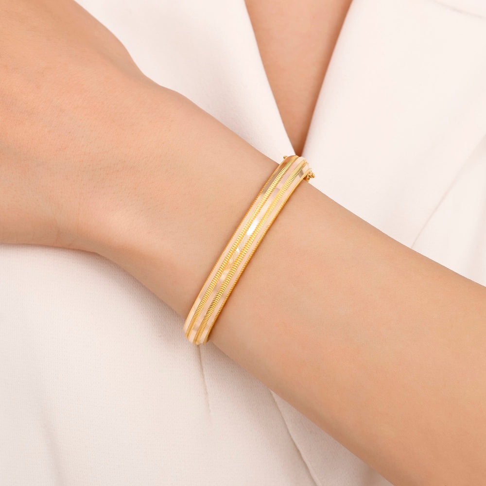 Elegant 14K Yellow Gold Solid Bangle Bracelet - Classic Design, 6cm Diameter