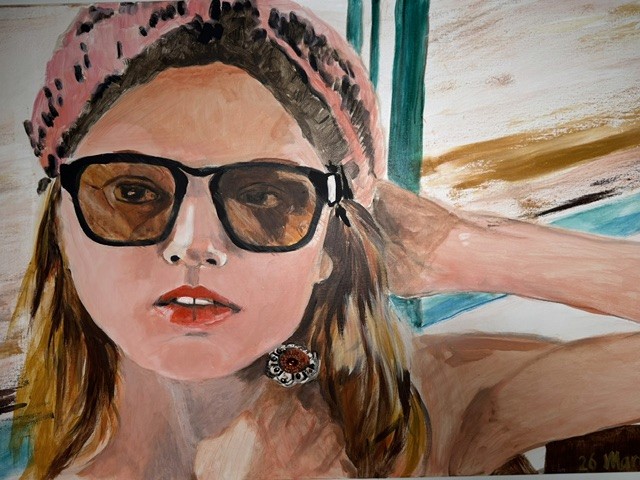 Woman with sunglasses on a bus portrait painting by Margreet Schaap. 