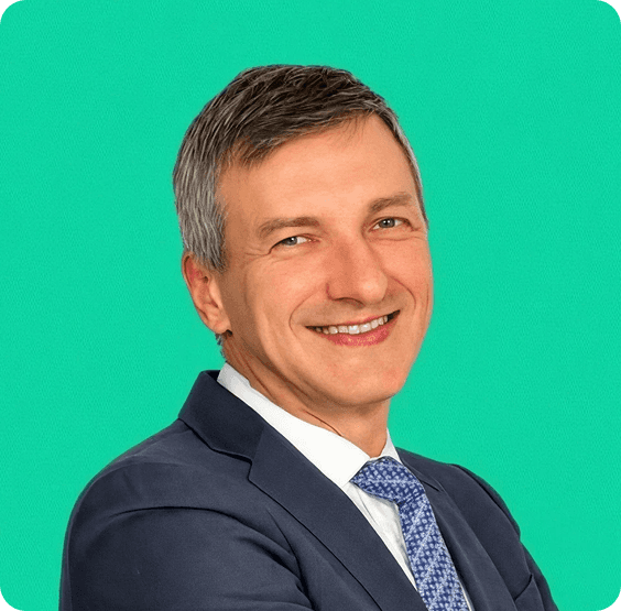 Portrait of Andrzej Lachowski, Founder and CEO.