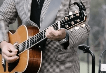 Acoustic duo performing live music at a wedding in Melbourne
