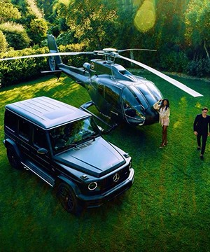 minimalist-living-room-inside-a-mediterranean-villa