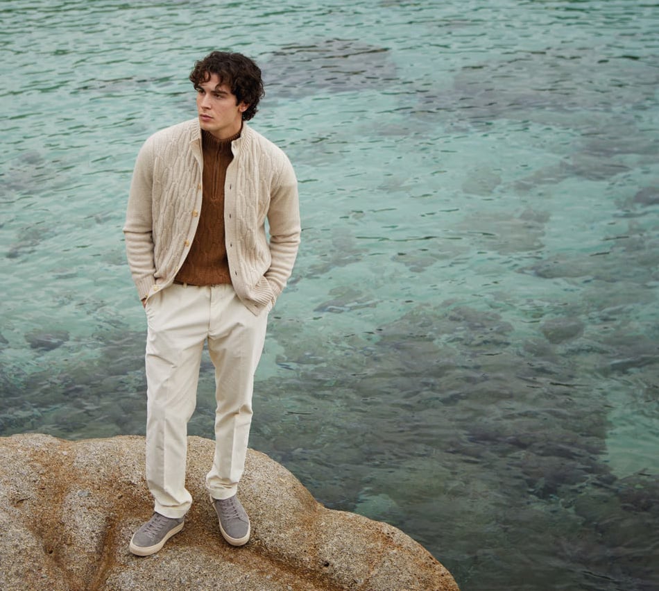 Adda River - Fioroni - Man standing by shore - Fiorini FW 2025/26 collection.