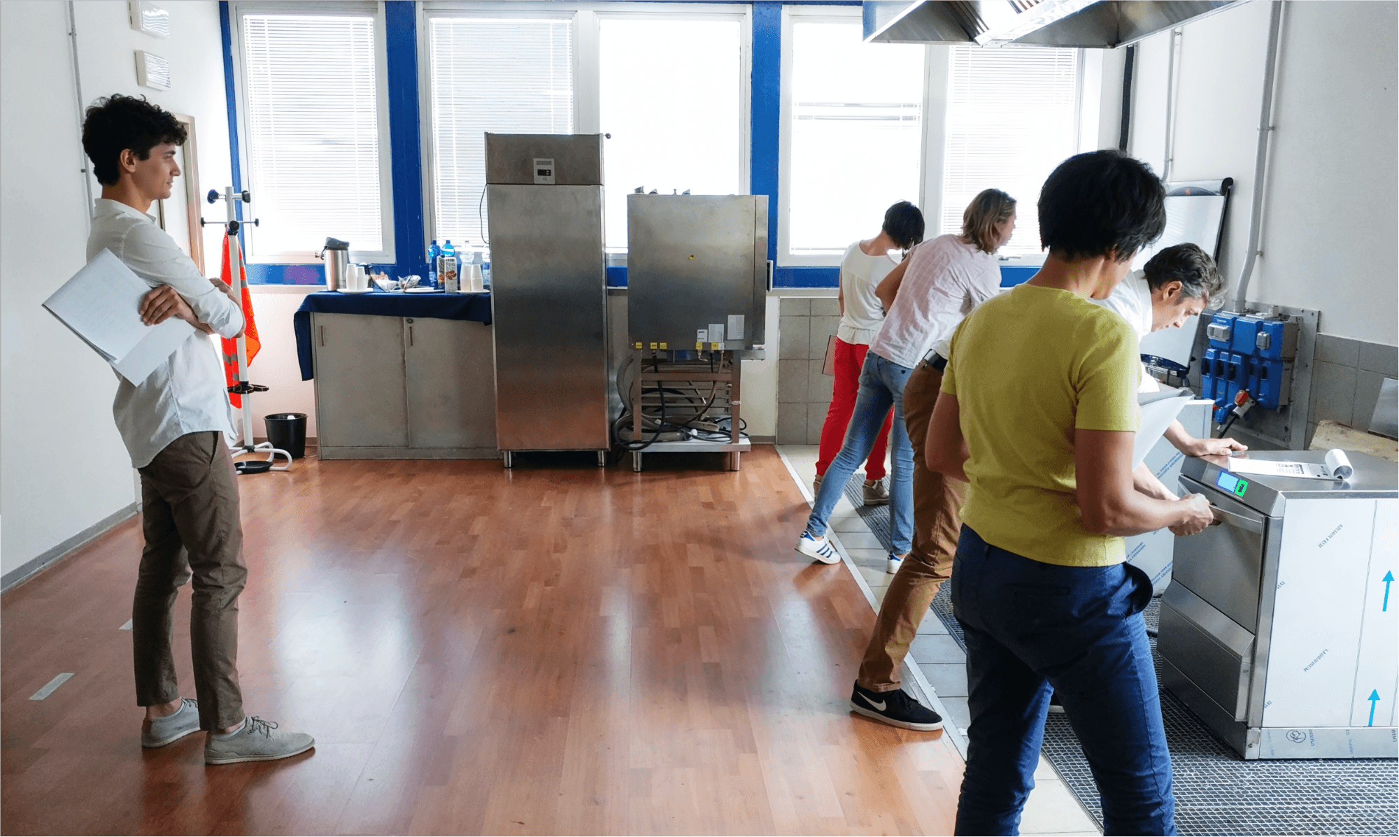 Osservazione sul campo all’interno di una cucina professionale durante test operativi