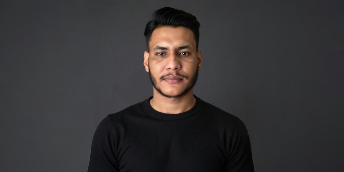 Abass Cheikh, founder of Estaraht, pioneering culturally sensitive, private online therapy for Arabs, transforming mental health access globally