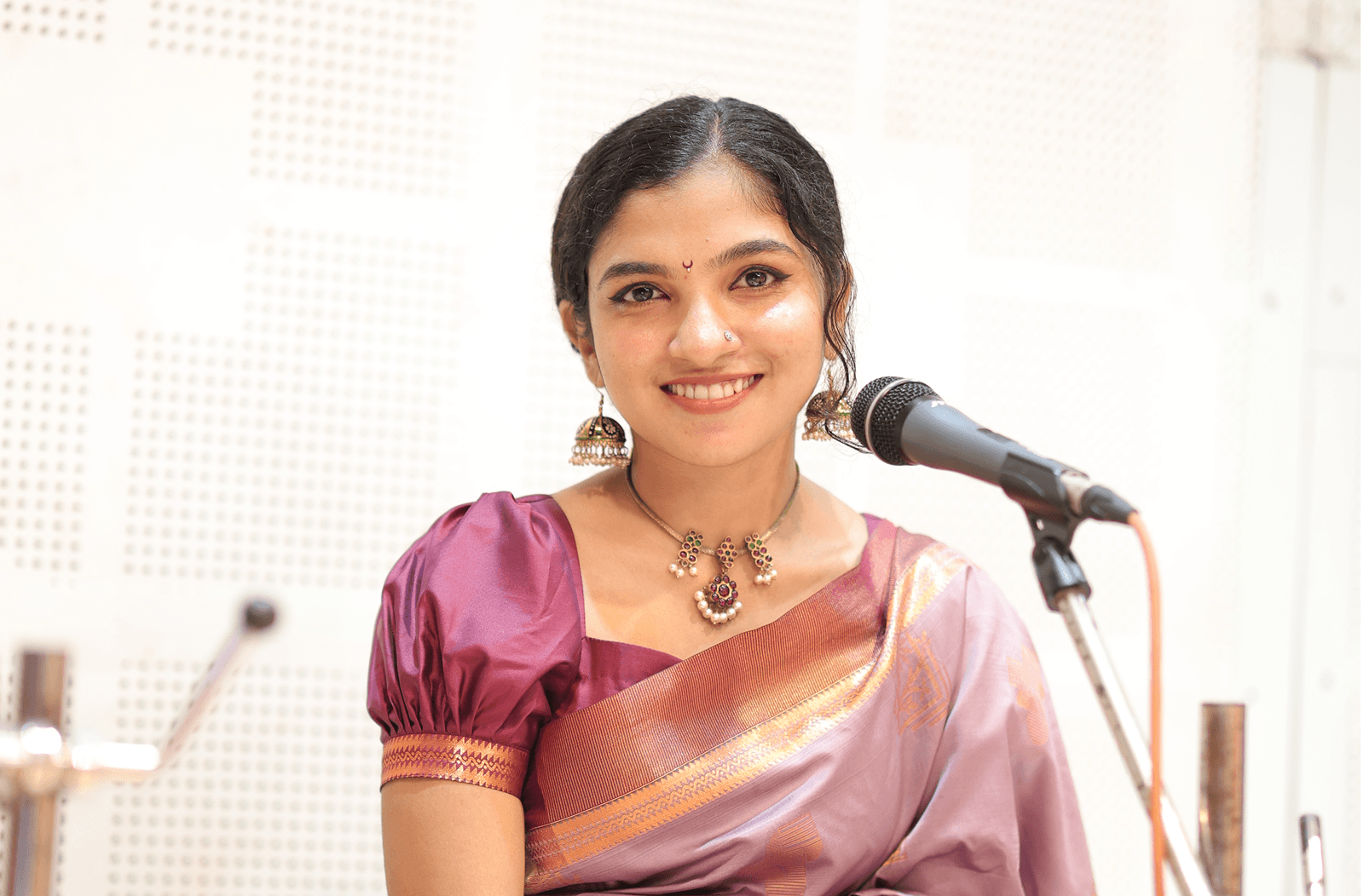 A dancer performing mohiniyattam