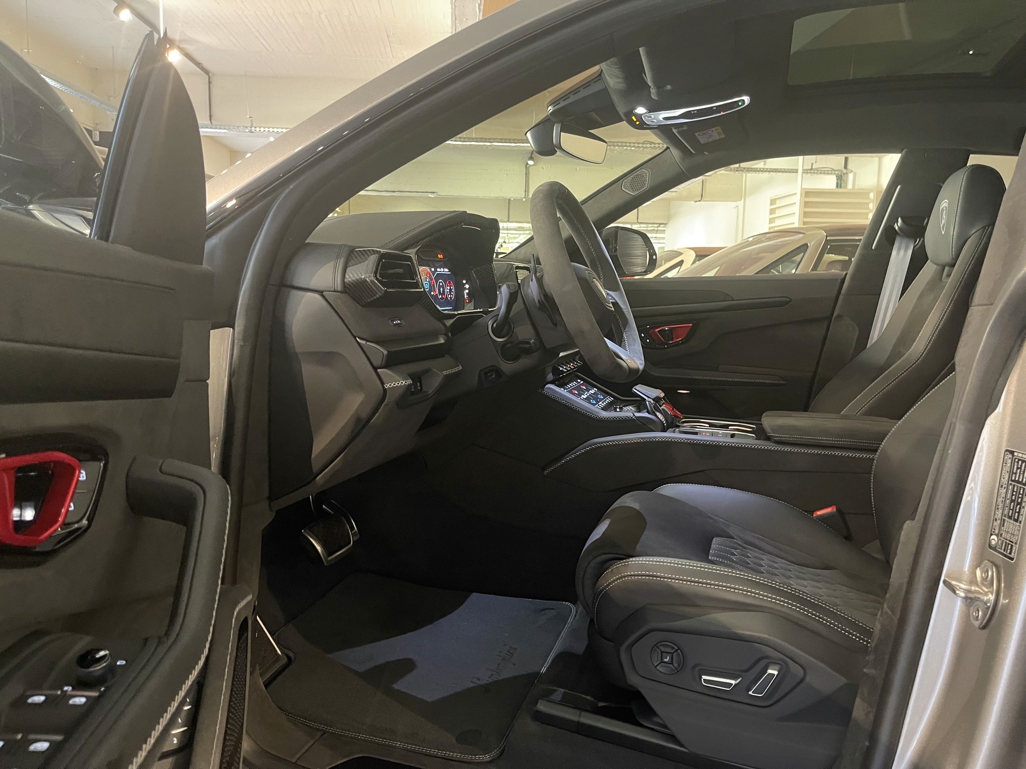 Zoomable image