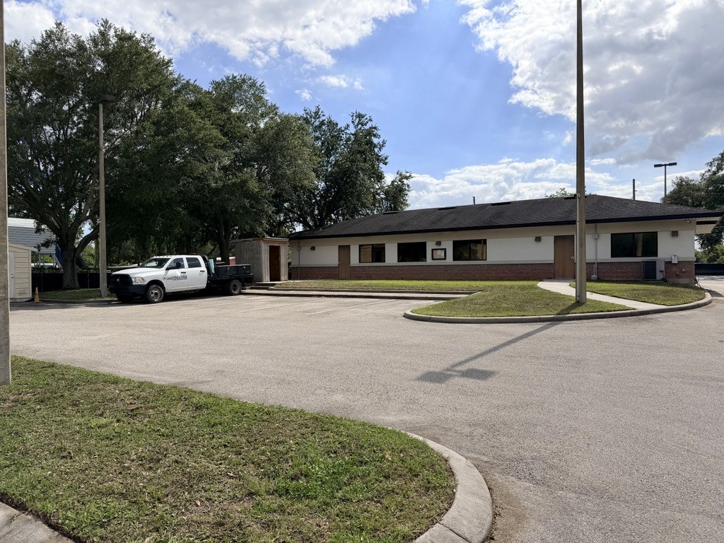 Lawn overgrowth clearing and yard restoration service Orlando FL