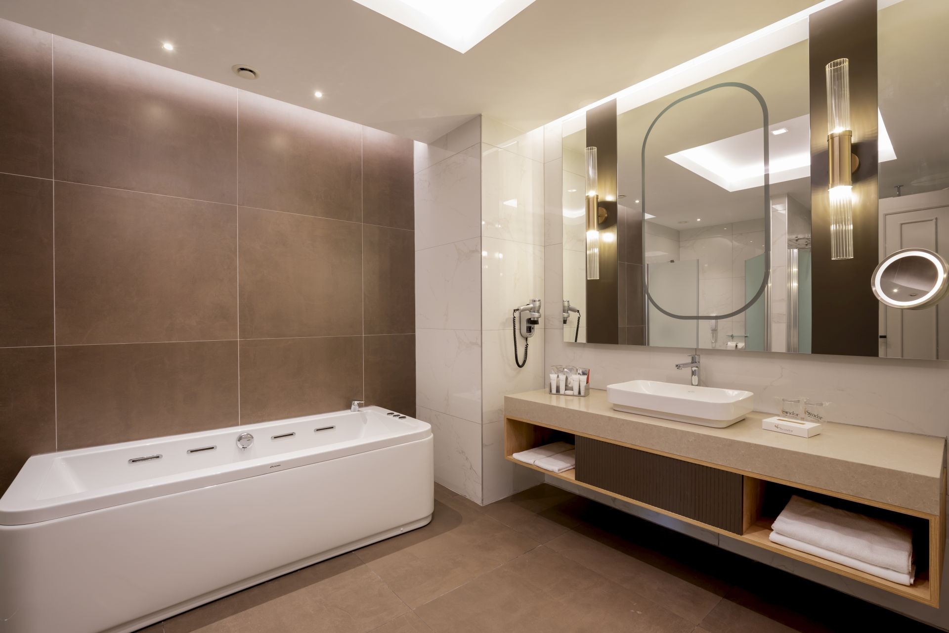 Deluxe Suite With Private Pool