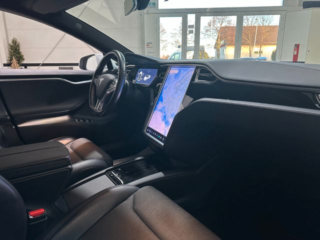TESLA Model S 2018 WHITE Gebrauchtwagen - Galeriebild 10