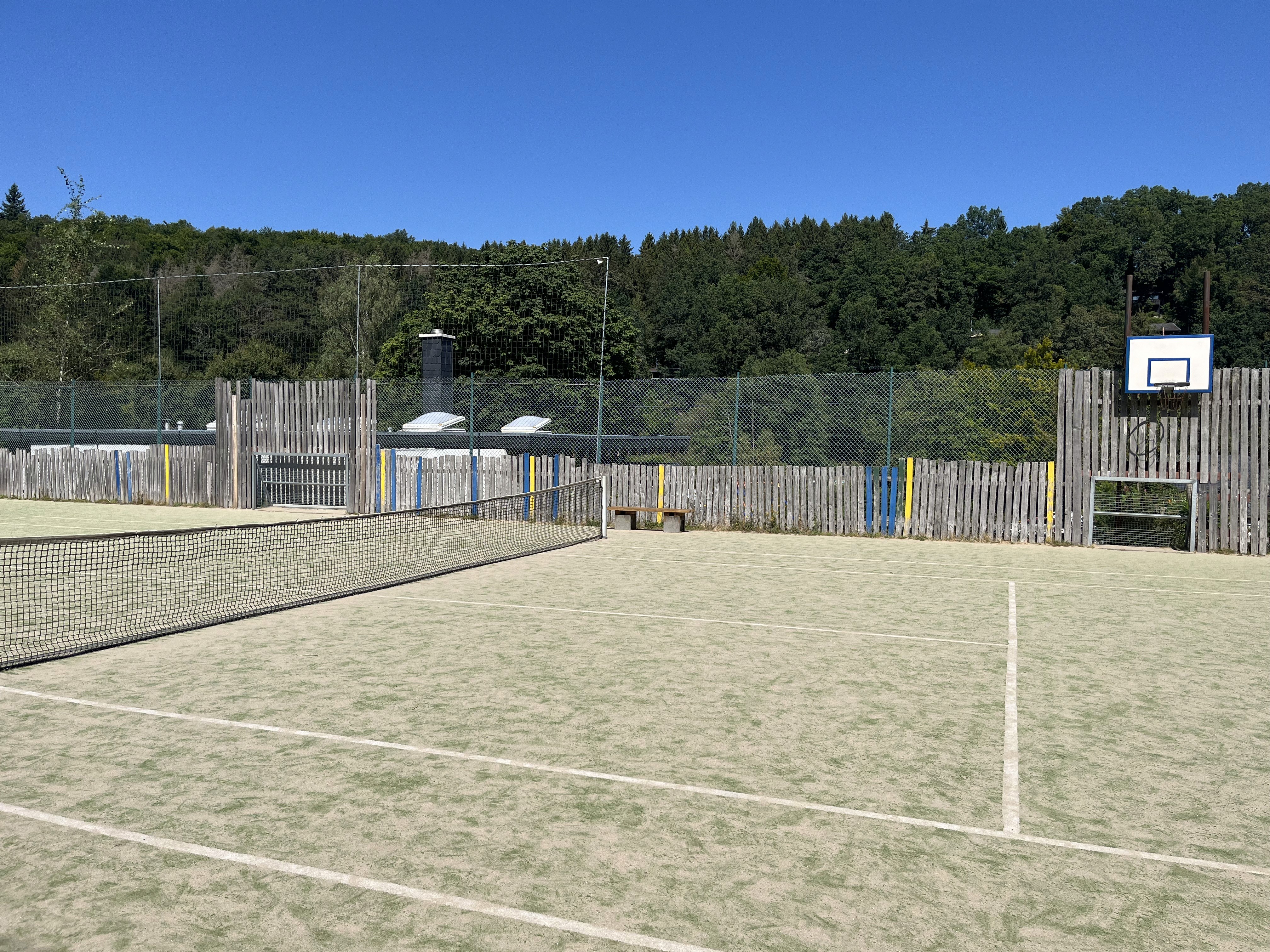 Sportplatz