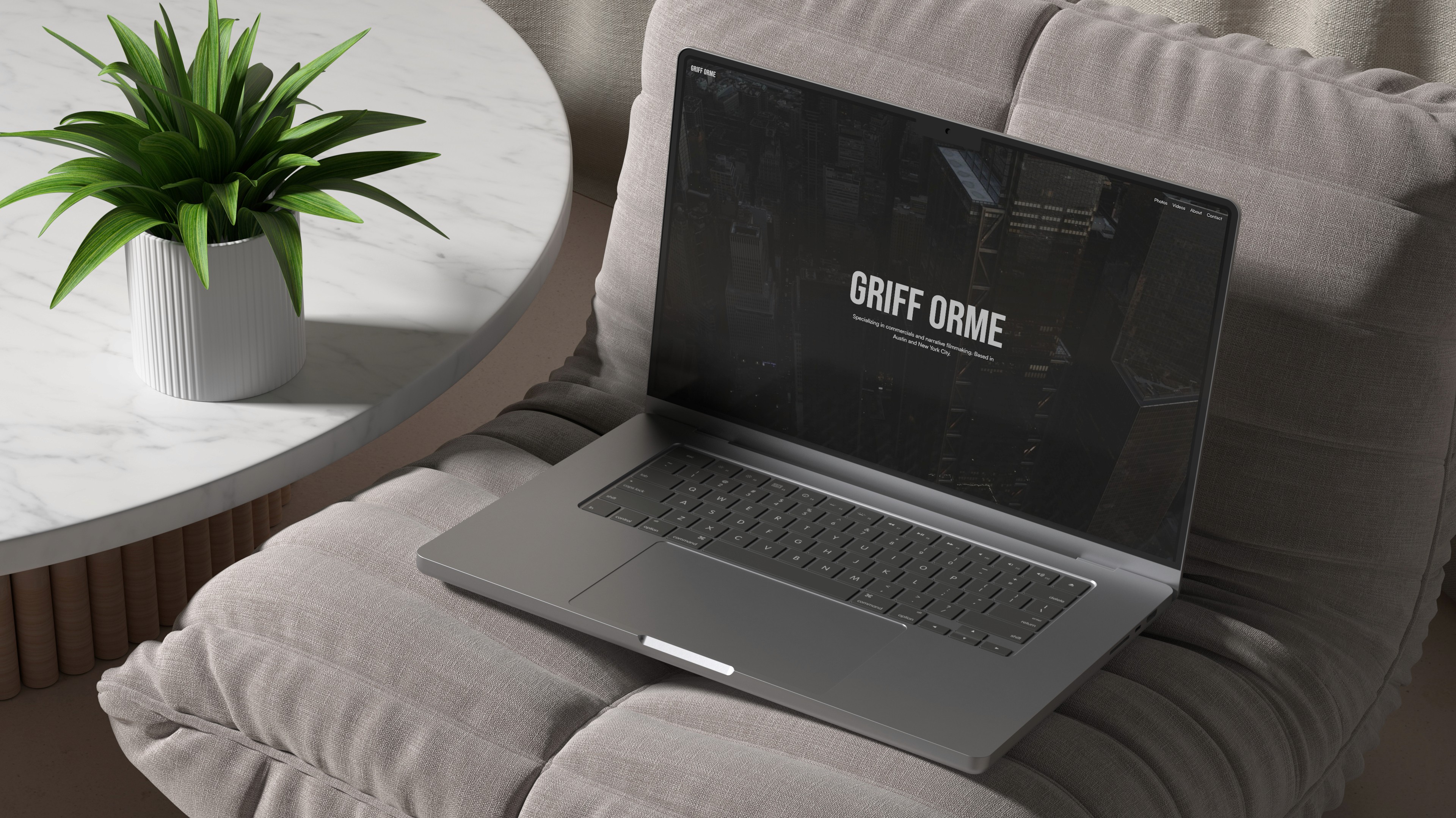 Project showcase laptop mockup