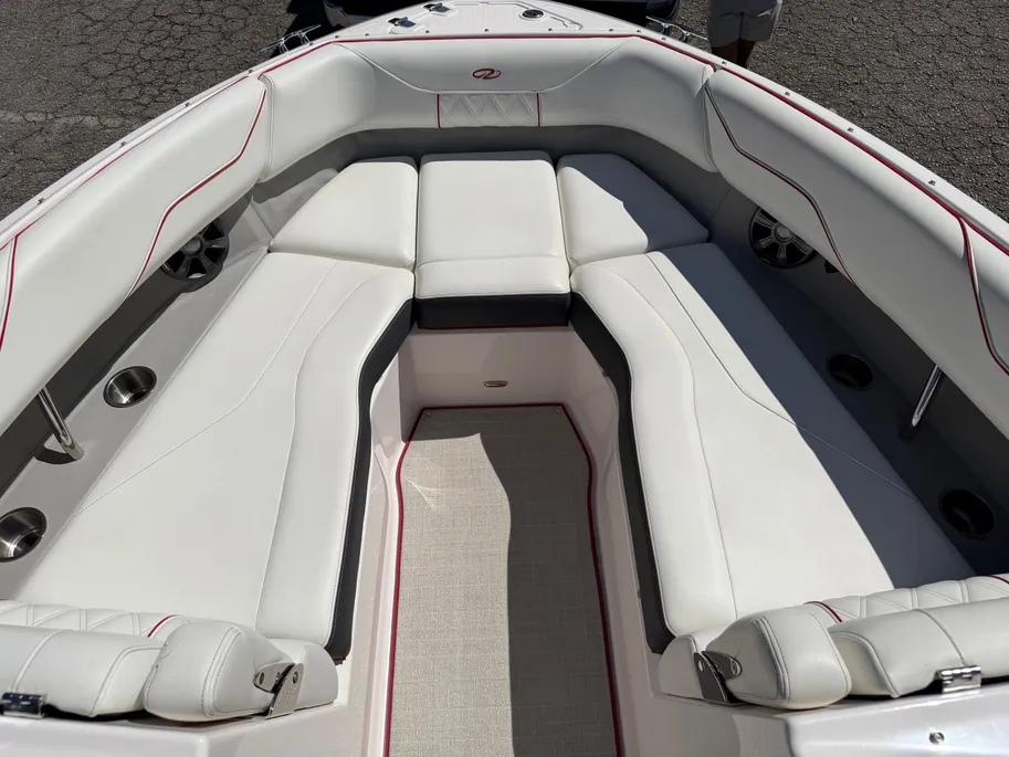 Boat thumbnail 9