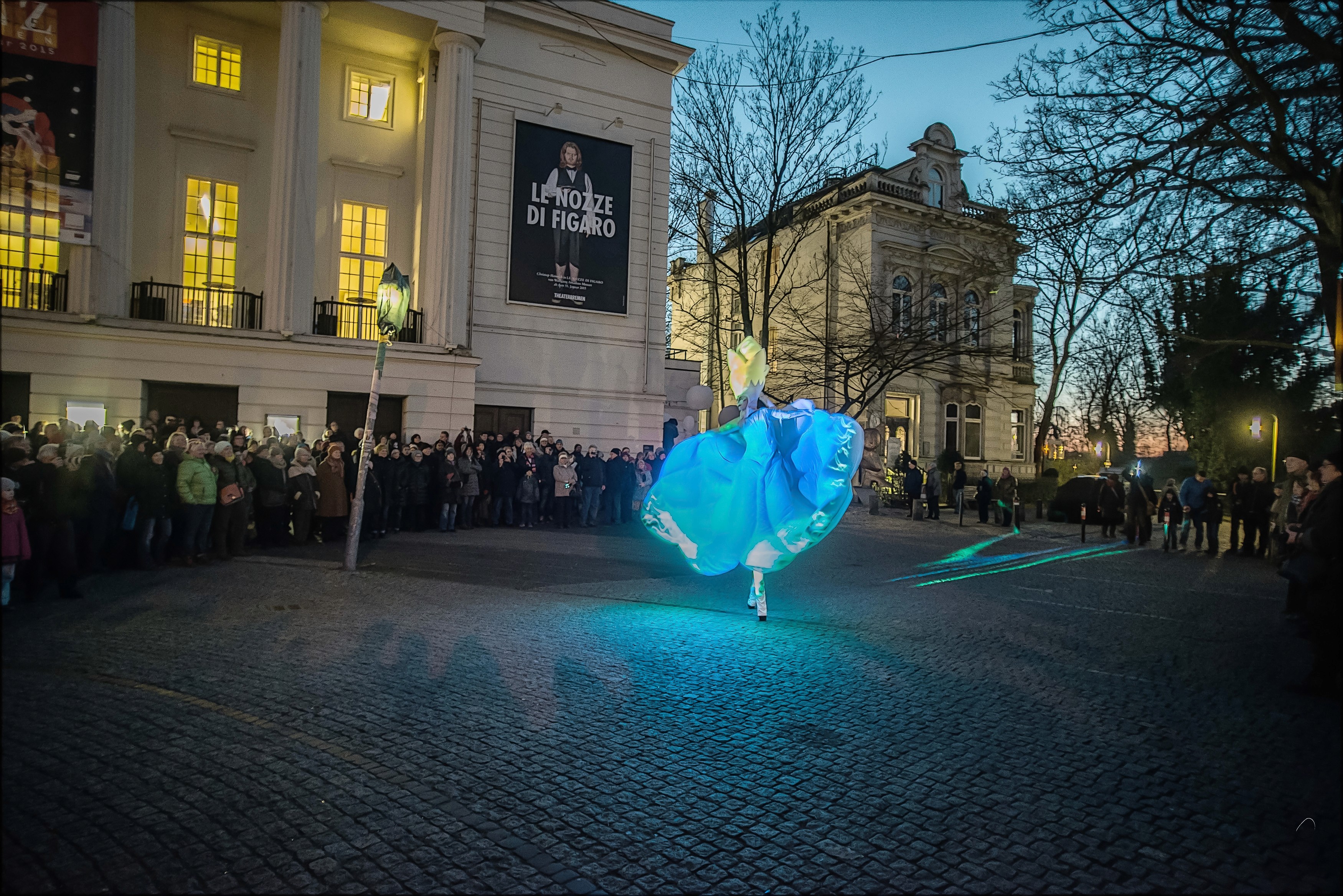 Resonance - augmented interactive performance installation