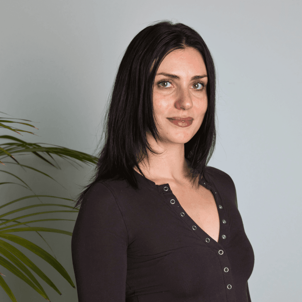 Portret van Maylen Nys, Sales Consultant bij Huntsmen