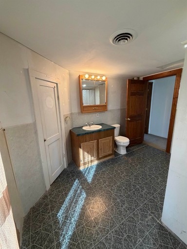 Photo 7 of 450 Harrison Street, Lancaster