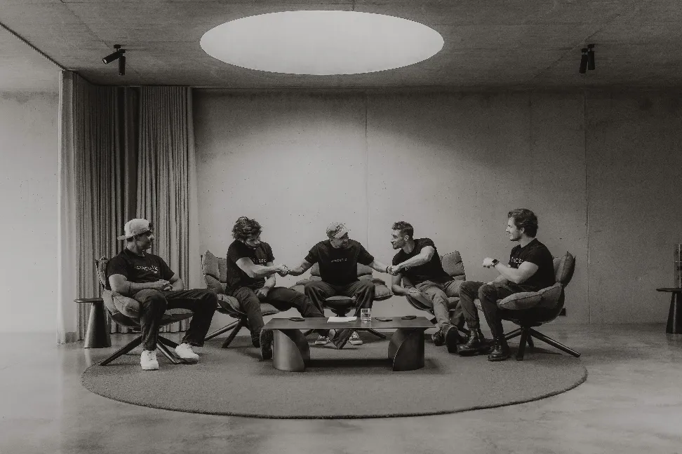 Zincutec team sitting around a table