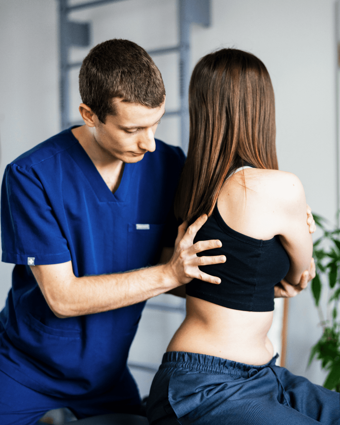 Image of physioteraphist