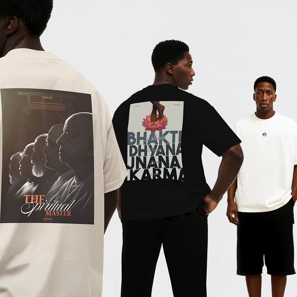 A model wearing a pocket Tee