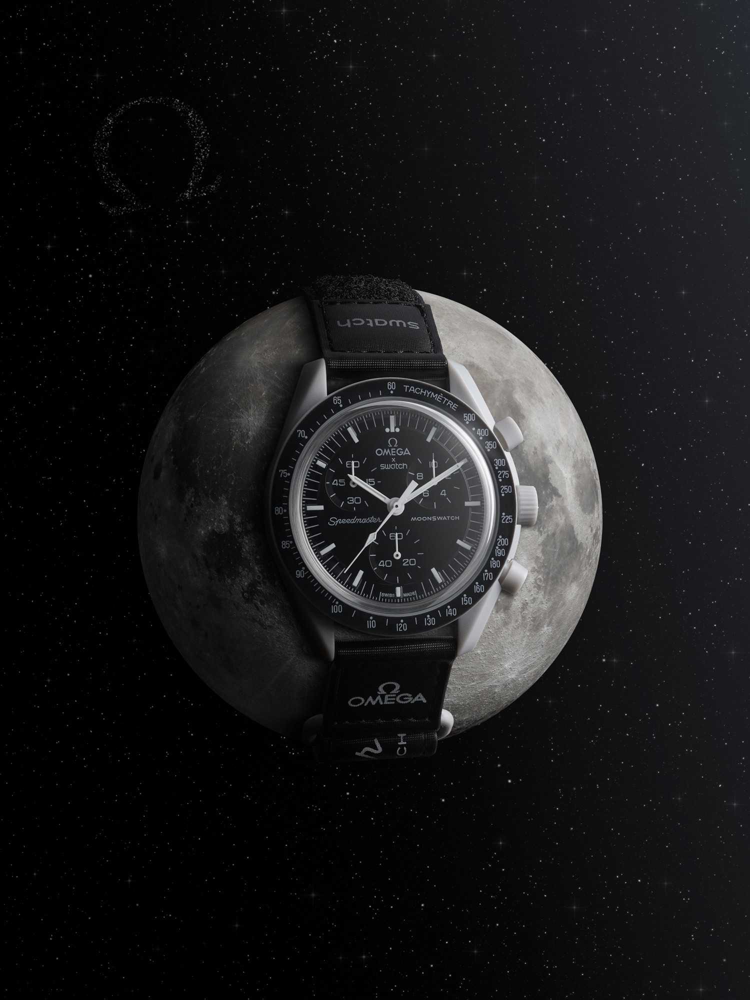 Dior Rouge Satin 999 lipstick photographer by Matthew Brown (London product photographer).