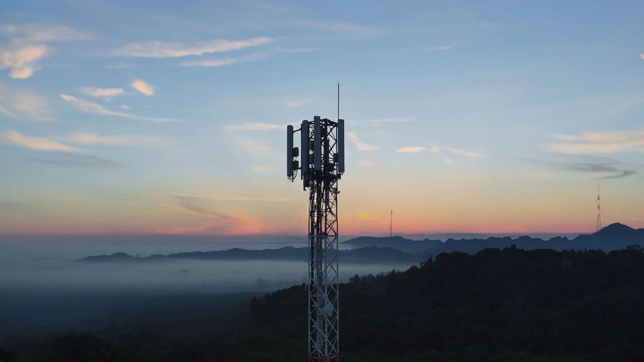 IoT, IoT sim Cards, monitor and control operations from anywhere