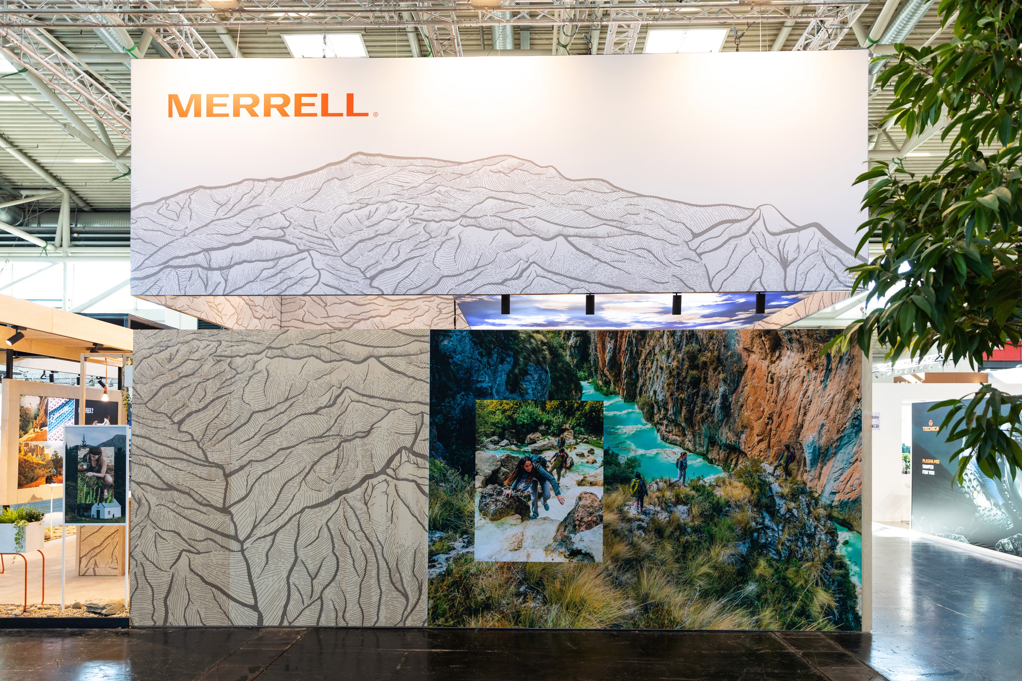 Merrell tradeshow stand design
