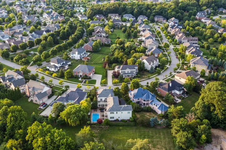 Tee Off in Indiana: Best Golf Spots for Every Budget in 2025