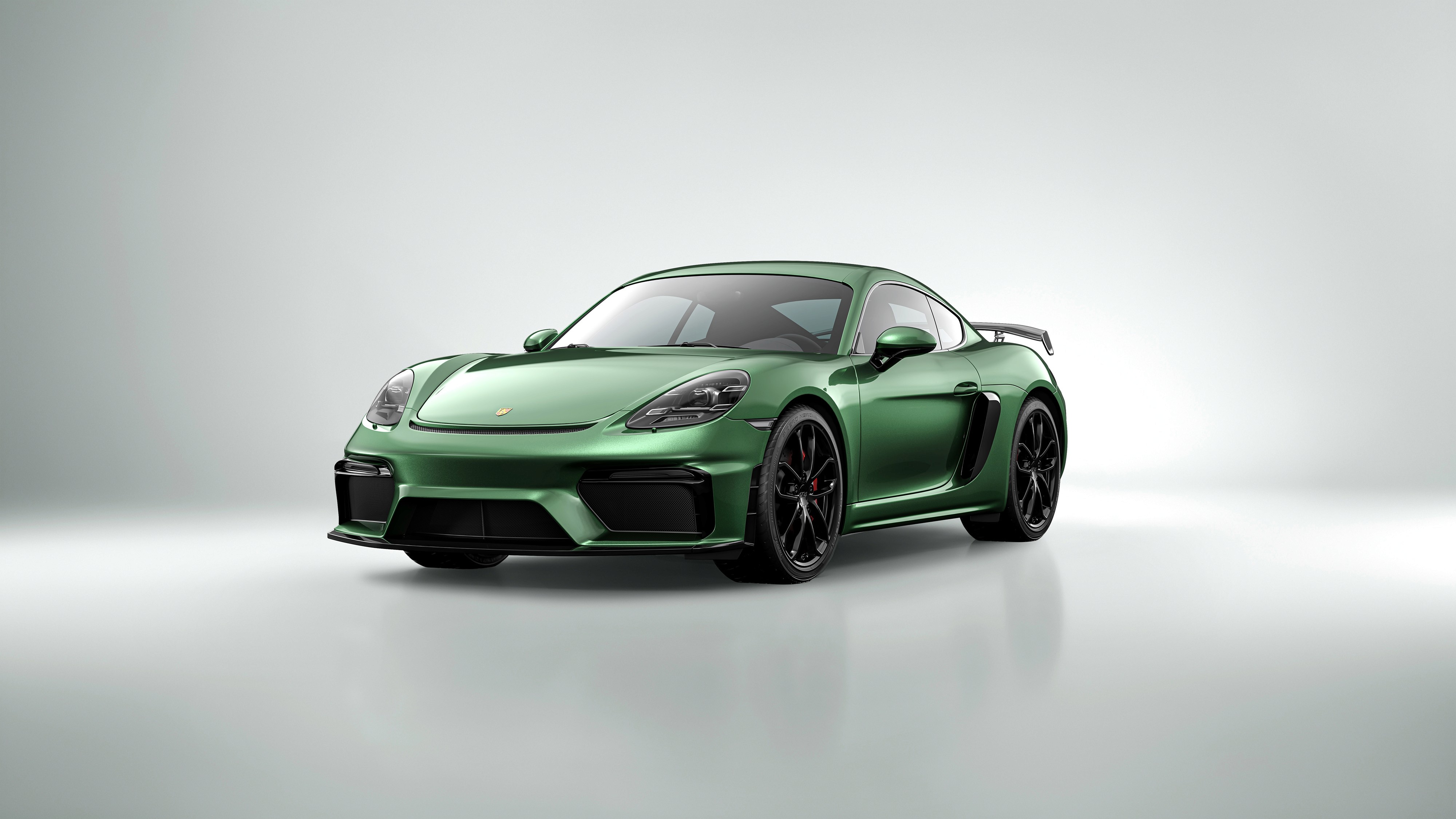 porsche-718-cayman-gt4