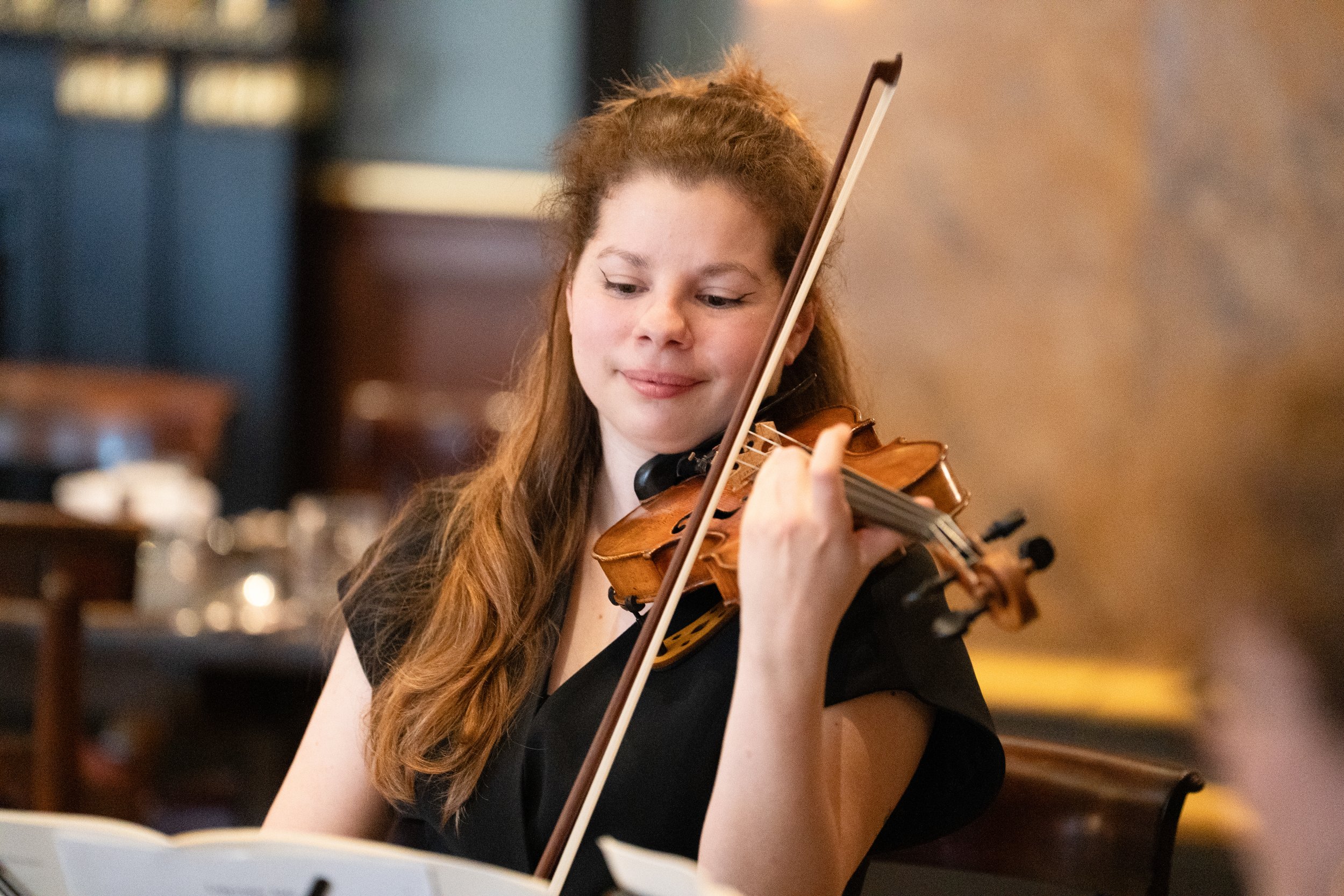 BRAND PHOTOGRAPHY — Gala dinner entertainment.
