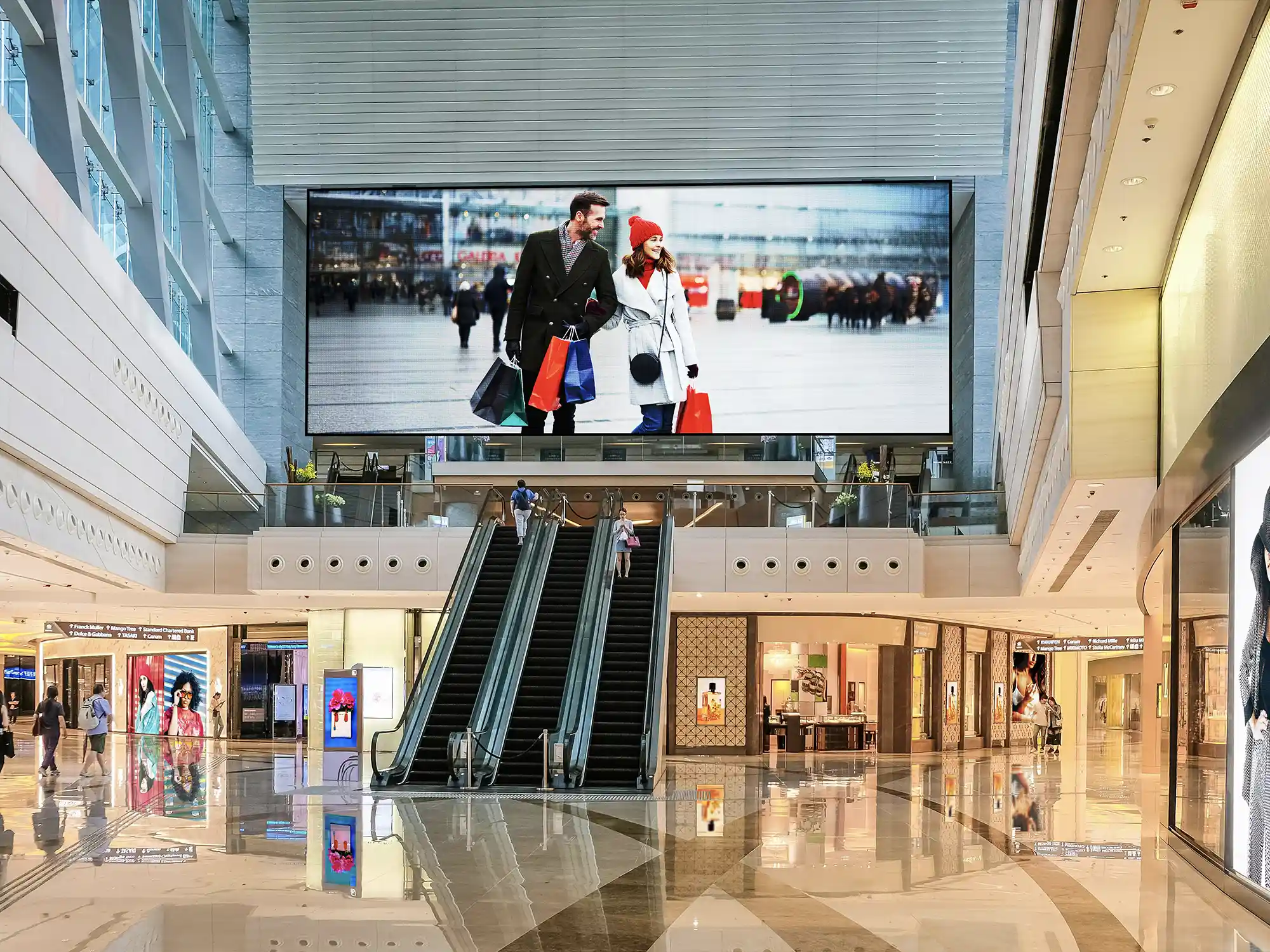 digital signage at the shopping mall