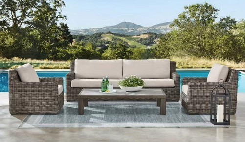 Halstead 4pc furniture, members mark