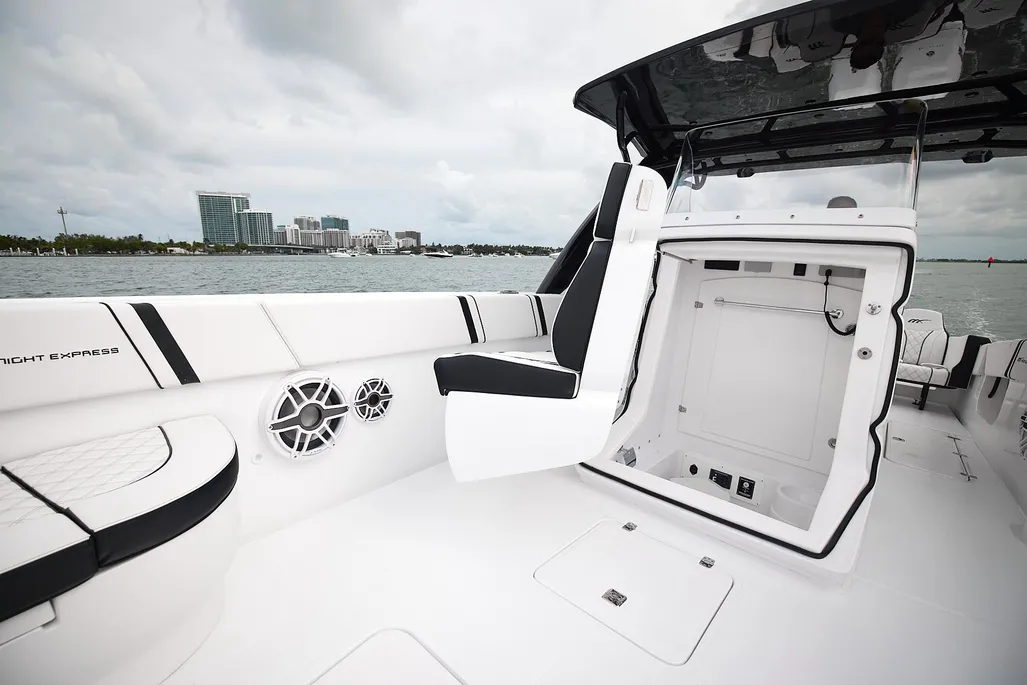 Boat thumbnail 21