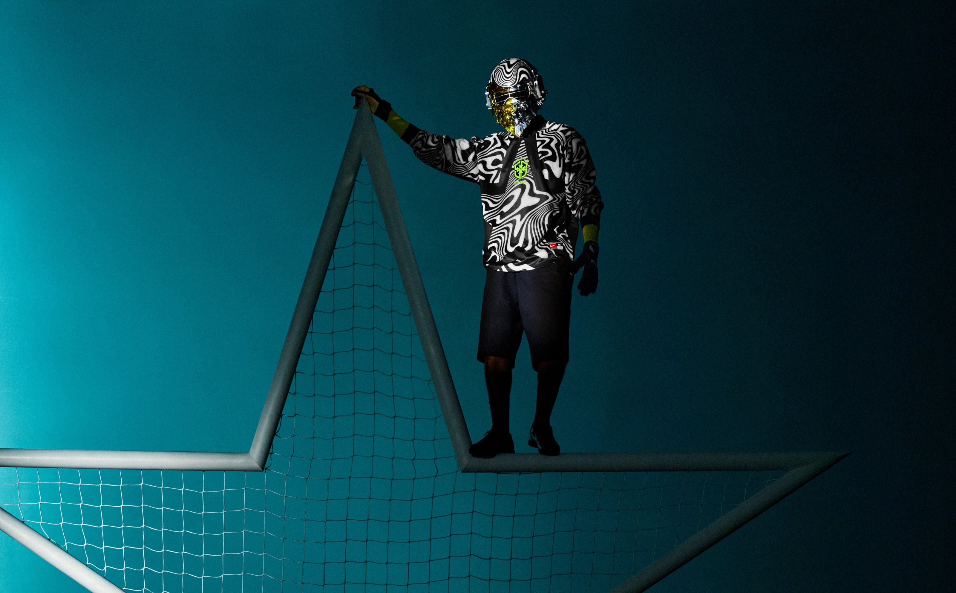 WORLD CUP GOALKEEPERS campaign image 2