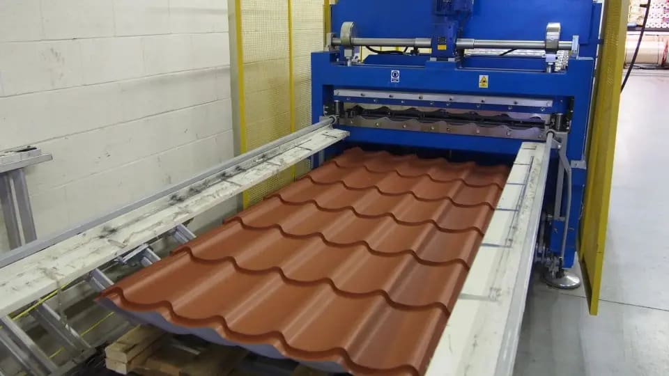 Metal roof on home Joliette - 50-year warranty