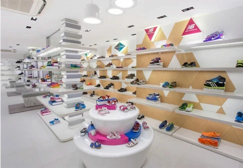 BW Design Centre 是一支擁有16年豐富經驗的專業設計團隊,我們專注於社區設計,致力打造更好社區環境。我們的服務涵蓋多個領域,包括醫療安老、教育空間、NGO非牟利組織、藝術設計、宗教團體、社區美化,以及環保ESG項目。我們透過專業工程和設計方案,從初步概念到完整執行,提供一站式服務,幫助客戶提升品牌形象,實現空間轉型,優化您的社區空間!無論是改善社區設施或推動可持續發展,我們都以創新和實用為本,確保每個項目都帶來實質價值。