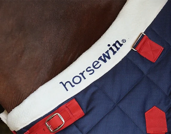 Mosaïque du projet Couvertures pour chevaux Horsewin