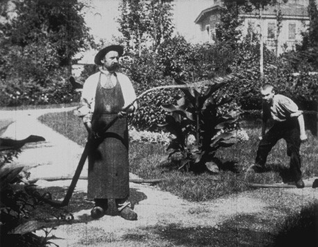 Potongan Film  L’Arroseur Arrosé