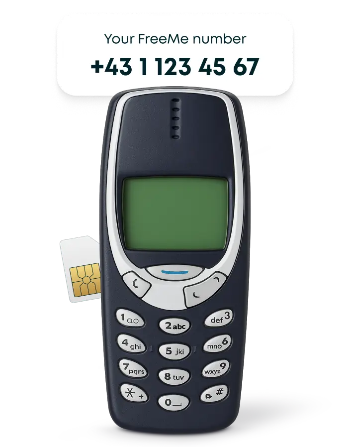 Old mobile phone with a SIM card next to it.