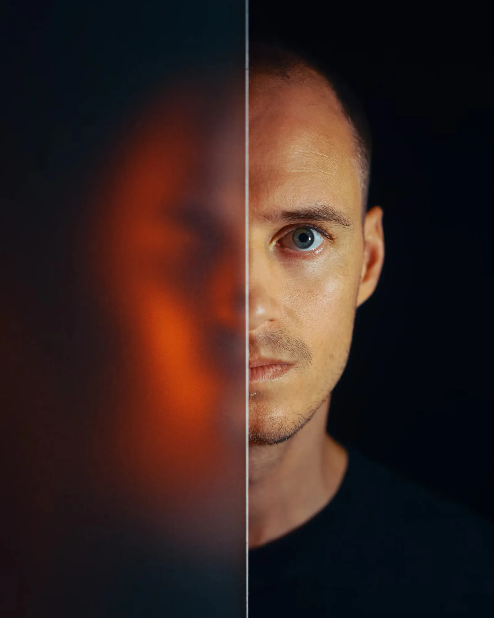 Vence DJ Headshots — project image 05 by Roman Olinchuk. 香港攝影、創意影像及視覺敘事作品。