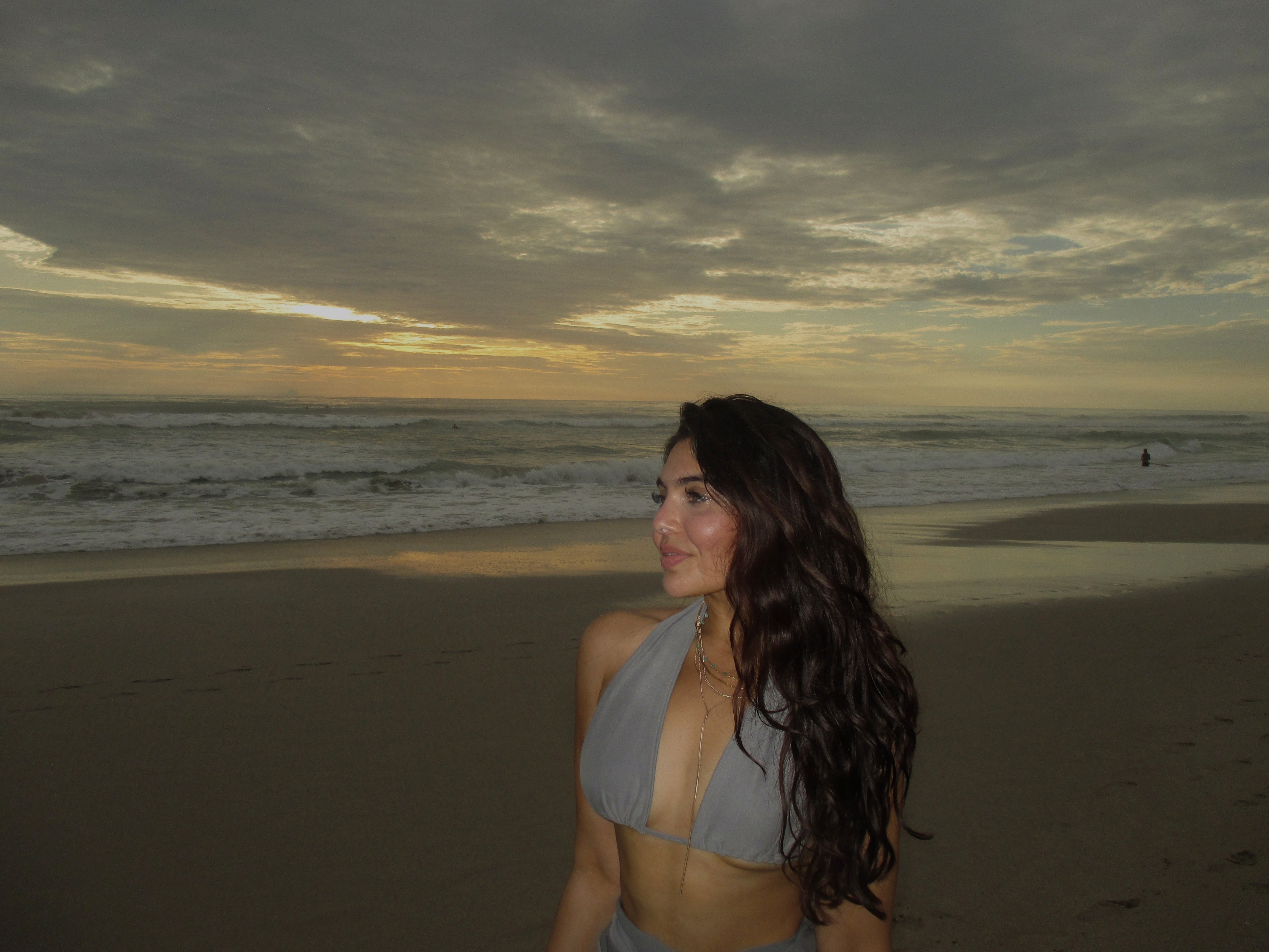 Woman with color palette