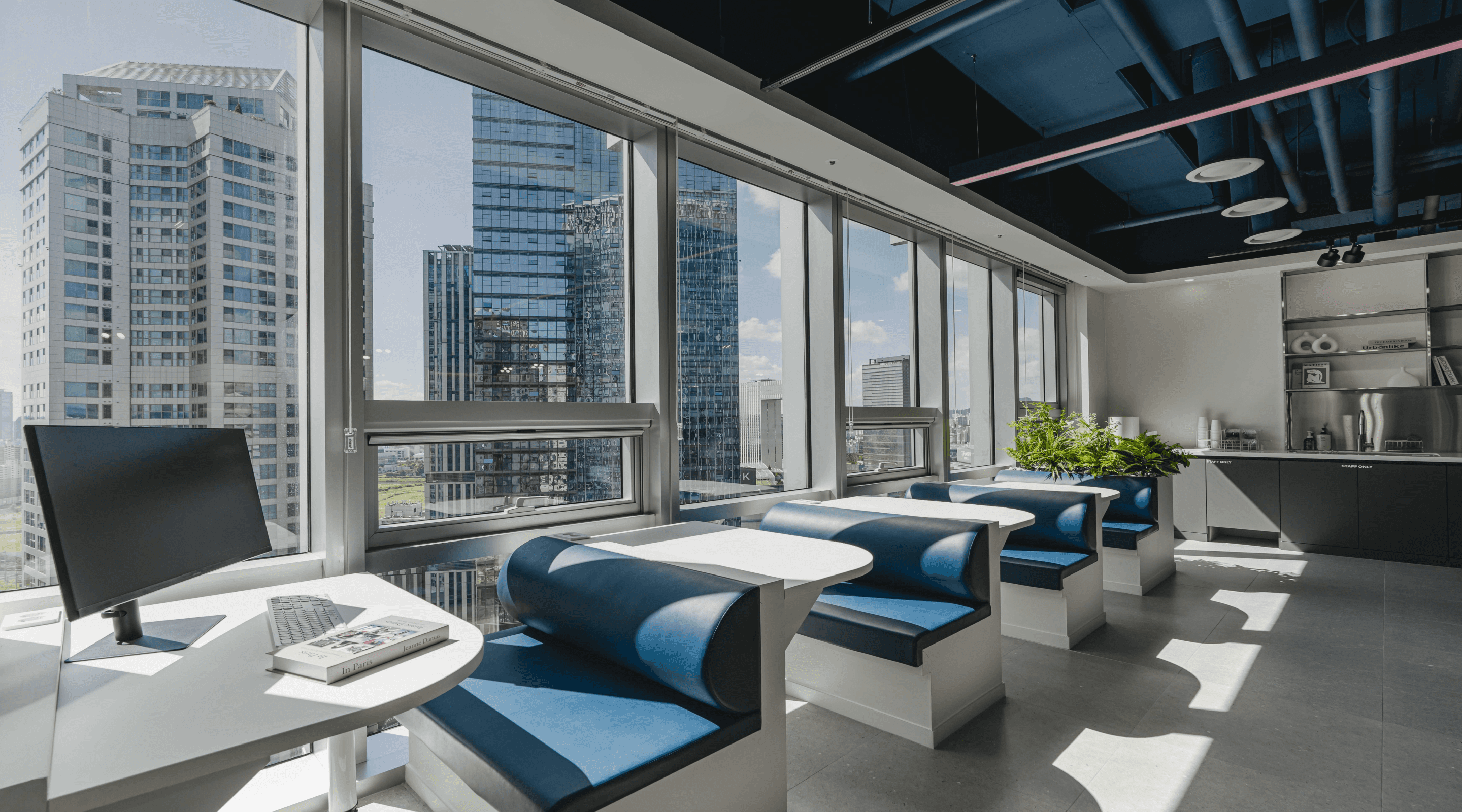 용산 공유오피스 내부 용산역 스타트업 사무실 30인 팀 오피스