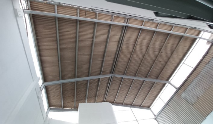 techo de la nave industrial