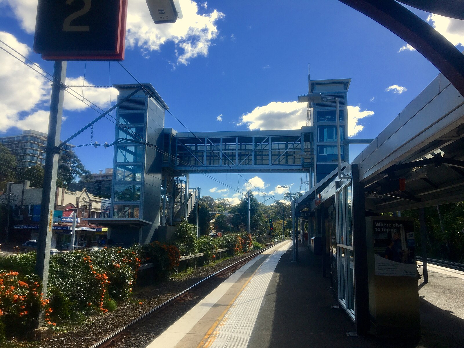Artarmon Station