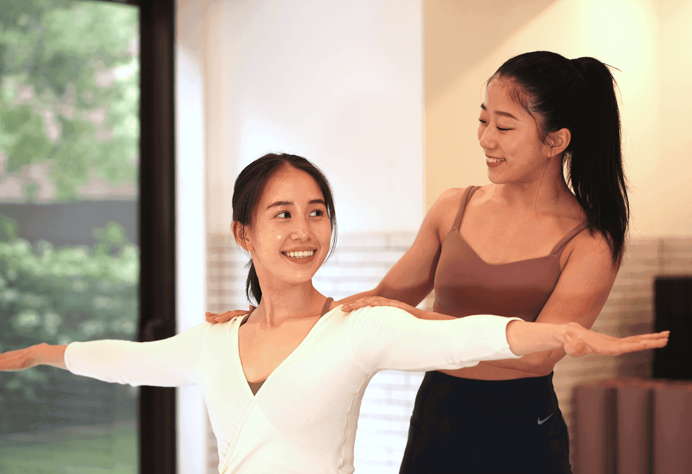 Visiting Tokyo? Escape the city buzz at Breathing Whale. A tranquil yoga haven near Shibuya. Perfect for travelers seeking a unique wellness experience. Drop-ins welcome. Book online now.