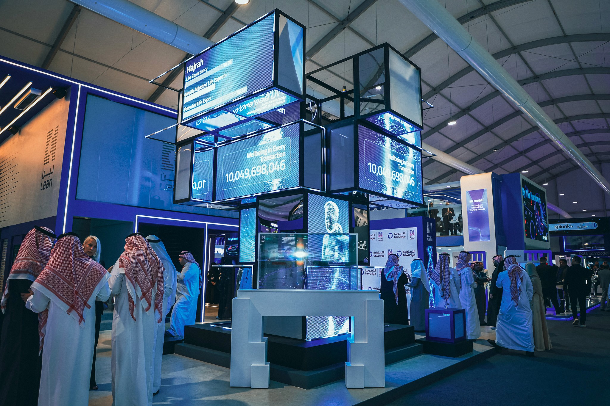 exhibition-stand-design-overview-shot-lean-at-leap-2024